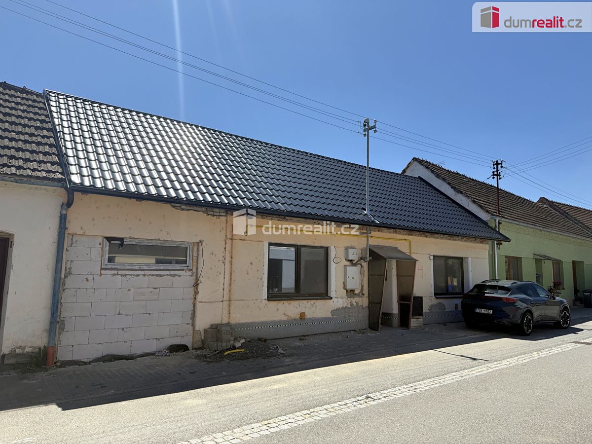 Prodej rodinného domu 100 m², pozemek 213 m²